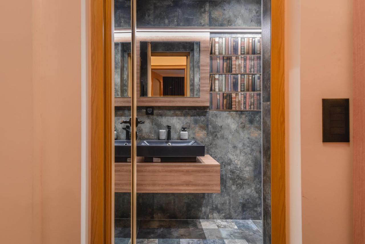 Sofia Dream Apartment - The Library - 3-Bdr, 2-Bthr By Flat Mаnager Экстерьер фото